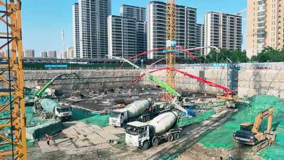 31小時，7000方！特固德商砼圓滿完成中建二局跨國區(qū)域總部集聚區(qū)項目1#樓筏板混凝土供應任務